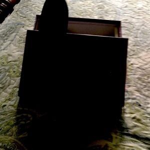 Black sparking open-toe